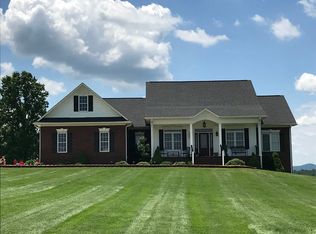 222 Scott Ln, Elkin, NC 28621