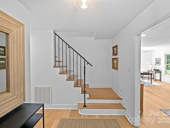 5th image of 9547 Hitchgate Dr