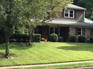 1313 University Dr, Yardley, PA 19067