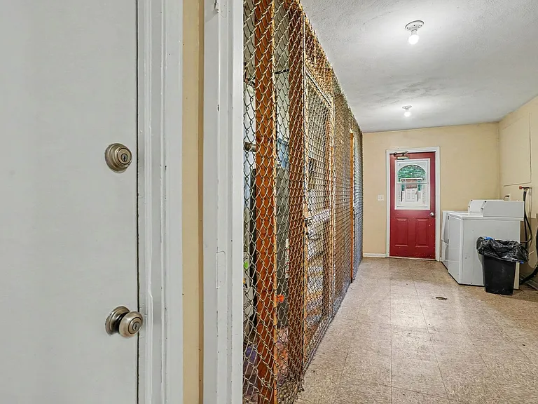 1313 Huntington Ave #2 — Photo 4