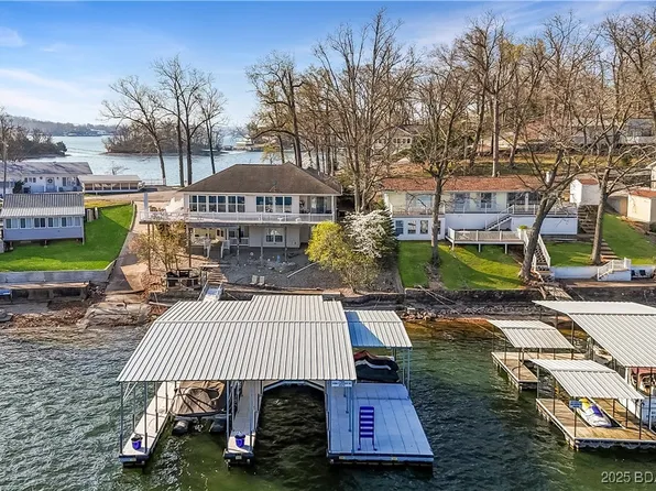 32994 Fairview Rd, Sunrise Beach, MO 65079