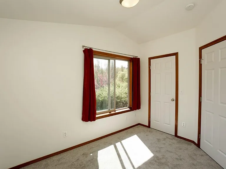 3rd floor - Bedroom.