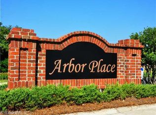 2606 Arbor Place Ct, Winston Salem, NC 27104