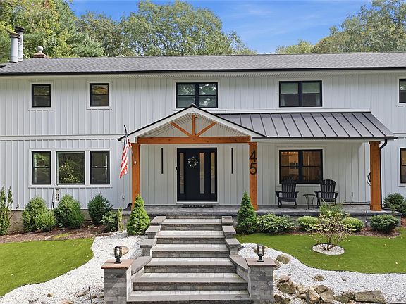3rd image of 45 Meadow Glen Road