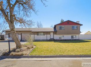 660 N Butterfly Dr, Idaho Falls, ID 83401