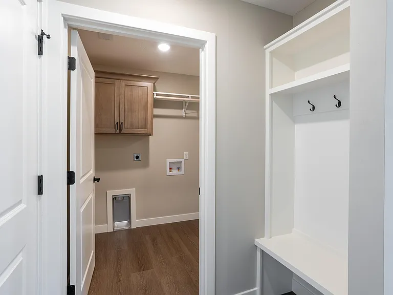 1816 Wes Milligan Ln — Photo 13
