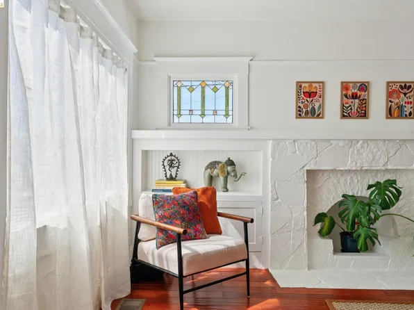 5534 Adeline St, Oakland, CA 94608