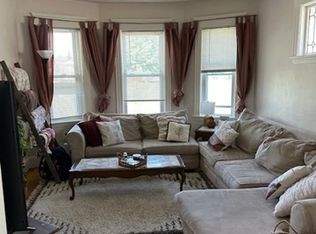 32 Gourley Rd Floor 1, Medford, MA 02155