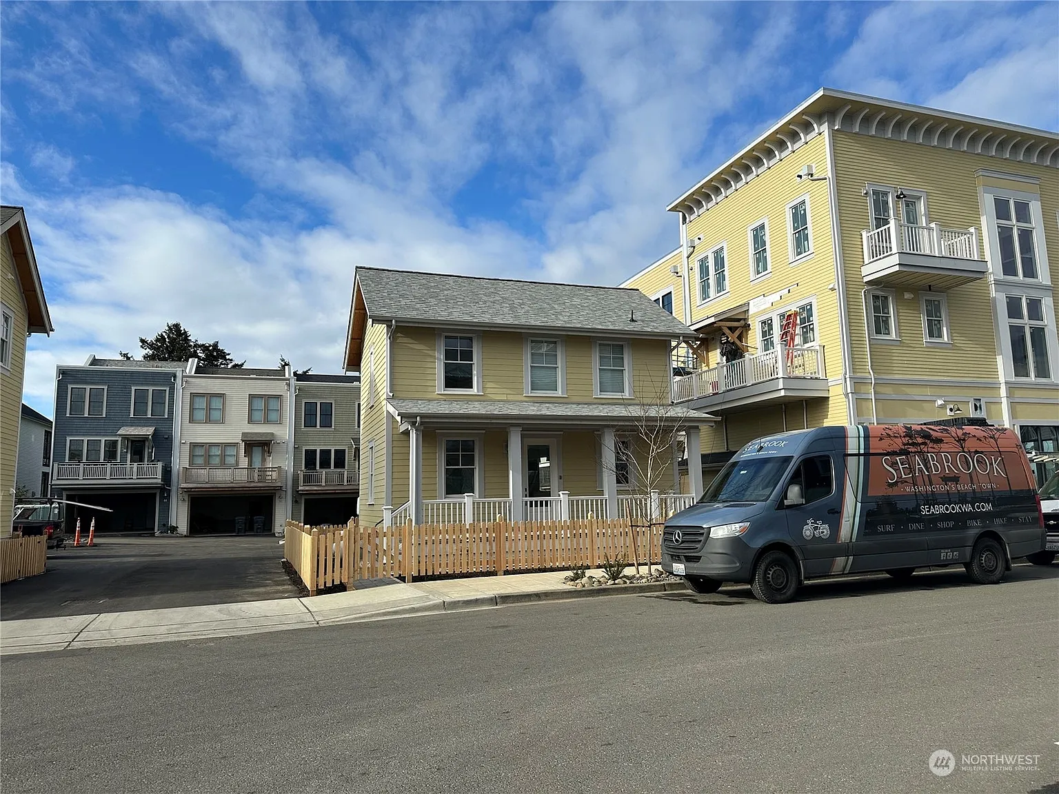314 Front Street photo 1