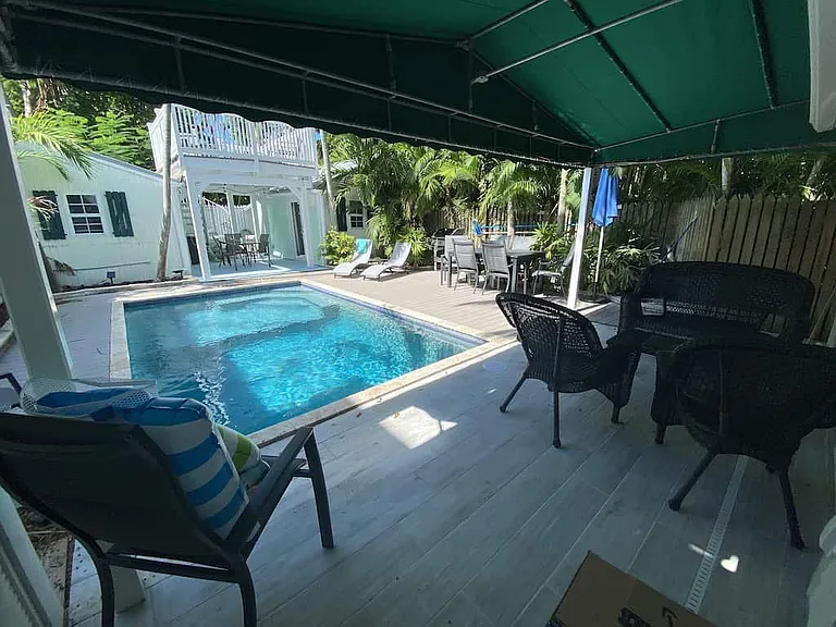 622 William St — Photo 12