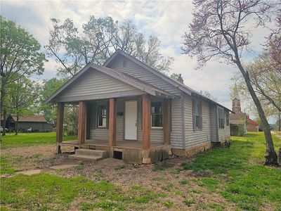 502 E 3rd Ave, Garnett, KS, 66032