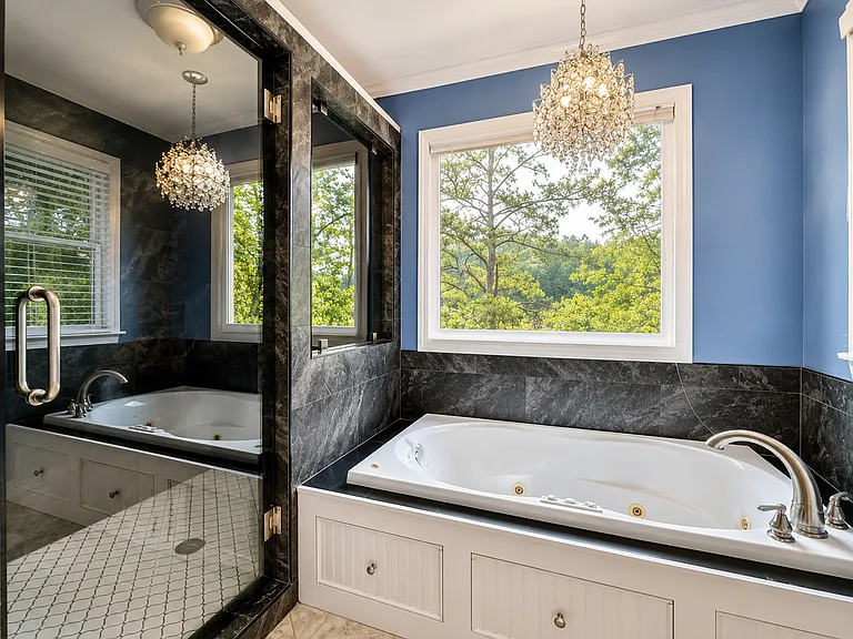 8710 Mount Rushmore Dr — Photo 24