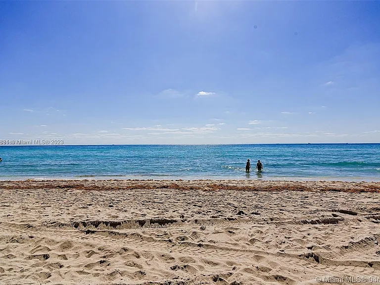 2080 S Ocean Dr #806 — Photo 13