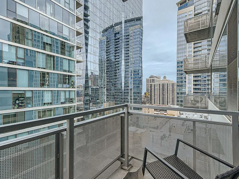 1345 S Wabash Ave #1409 — Photo 4