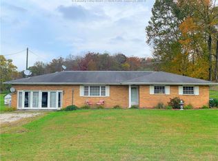 357 Charleston Rd, Point Pleasant, WV 25550