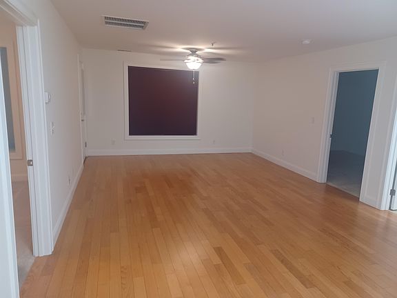 4th image of 6-204 Stearns Lane
