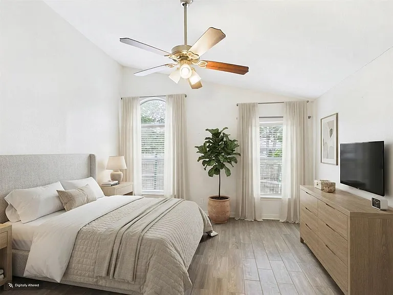 7400 Crepe Myrtle Dr — Photo 15