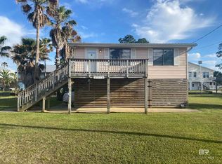 221 W 6th Ave, Gulf Shores, AL 36542
