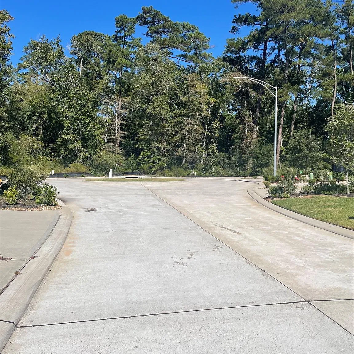 3 bed, 2.5 bath, 1758 sqft, $2,050 — Photo 4