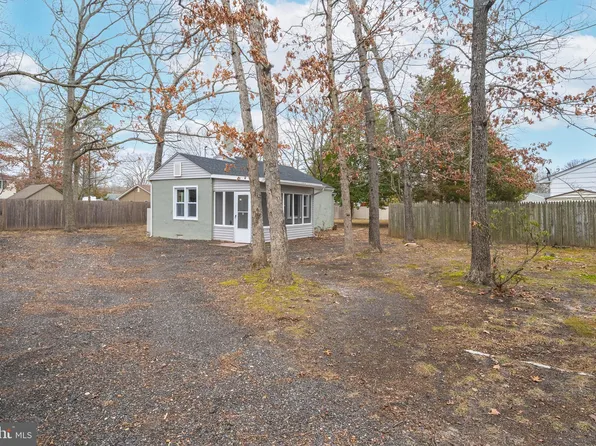 60A Haines St, Lanoka Harbor, NJ 08734