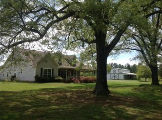 2400 Shady Pines Rd, Texarkana, TX 75501