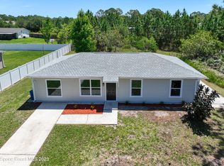 557 Saragassa Ave SW, Palm Bay, FL 32908