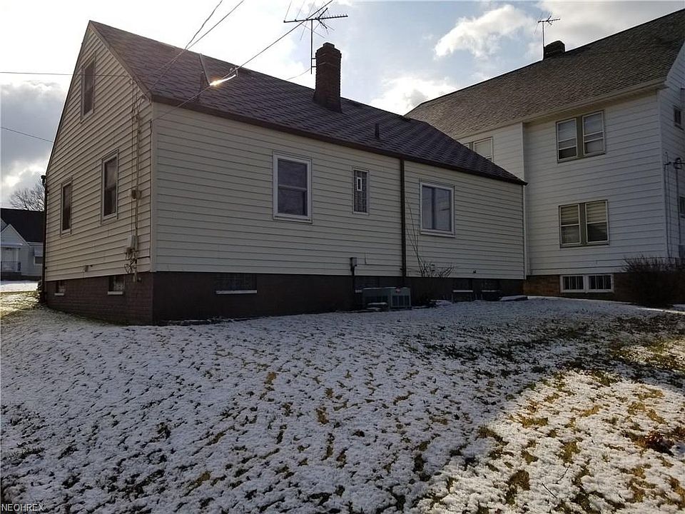 2nd image of 4704 E 90th St