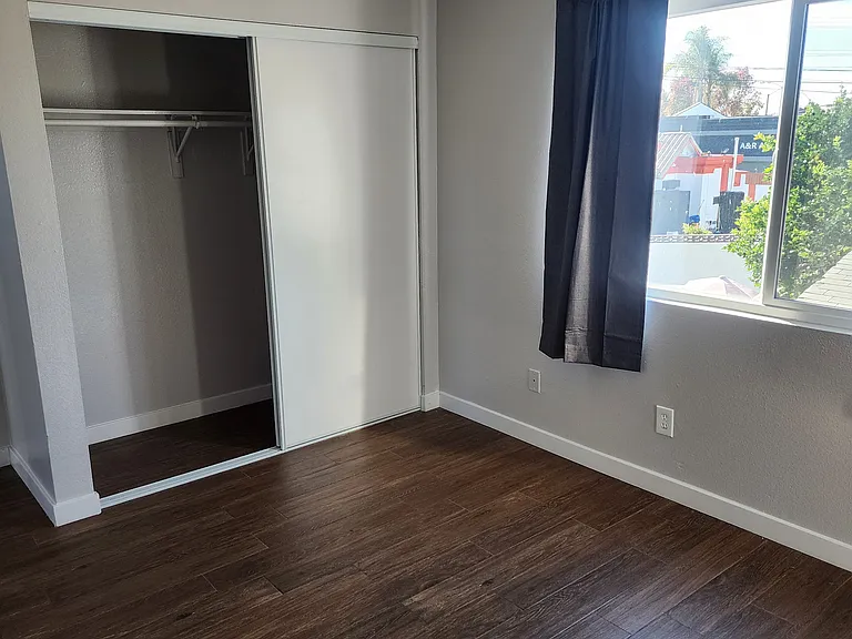 8043 Rosecrans Ave #3 — Photo 8