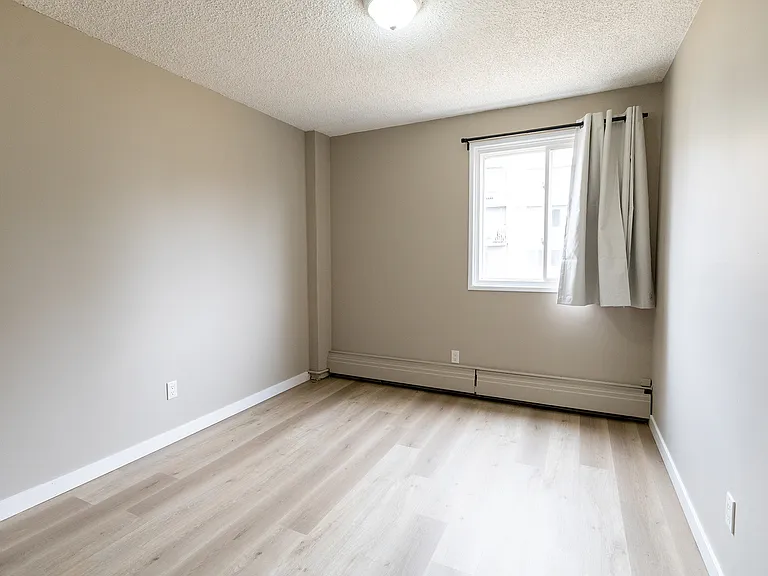 205 Heritage Dr SE — Photo 18