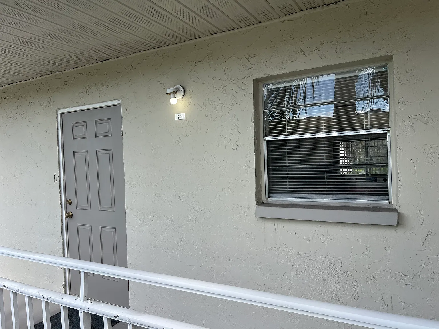 1 bed, 700 sqft, $1,500 — Photo 2