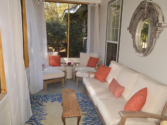 4th image of 2634 Avenida De Soto