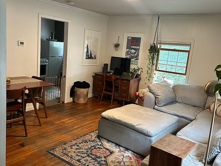 25 Maple St #A — Photo 3