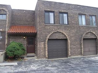 252 E Rimini Ct, Palatine, IL 60067