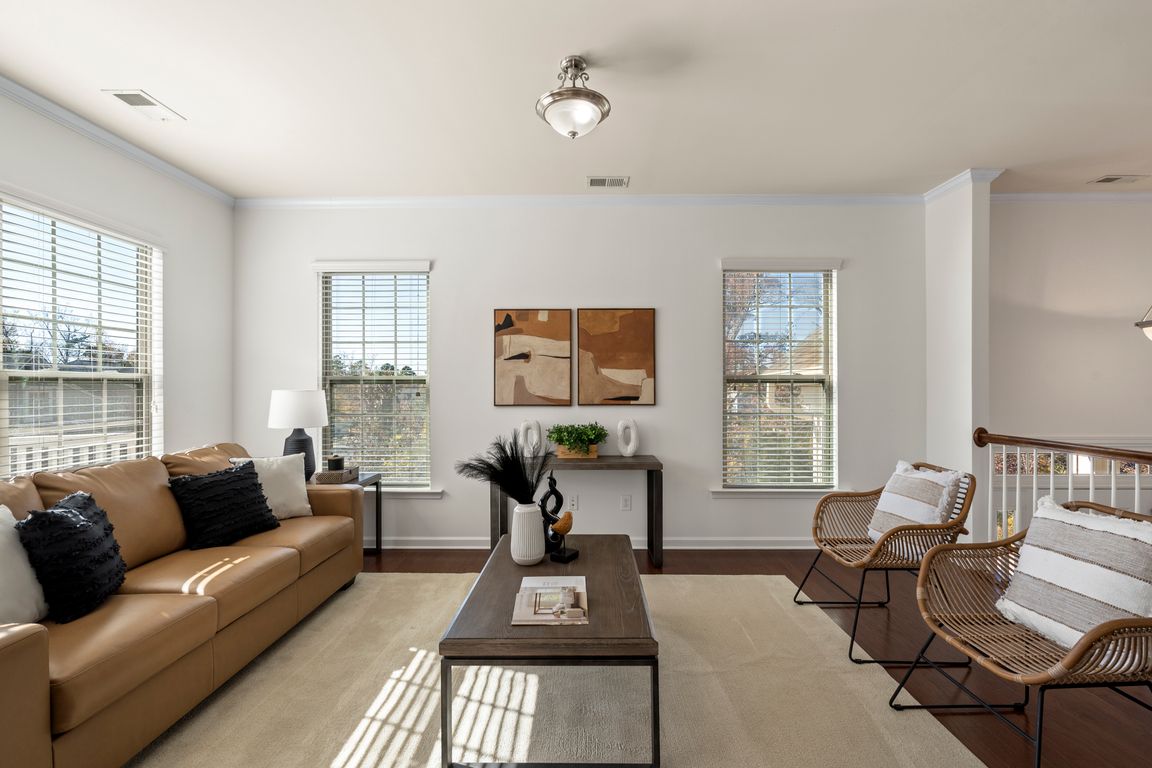 next background image