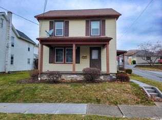 105 W Carpenter Ave, Myerstown, PA 17067