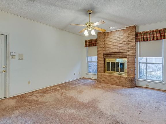 5th image of 6012 Park Ct