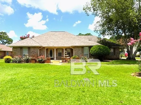 9375 Clubhouse Dr, Foley, AL 36535