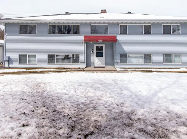 1809 13 1/2 St S, Fargo, ND 58103