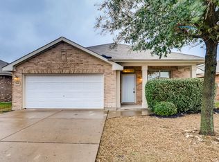 7649 Hollow Point Dr, Fort Worth, TX 76123