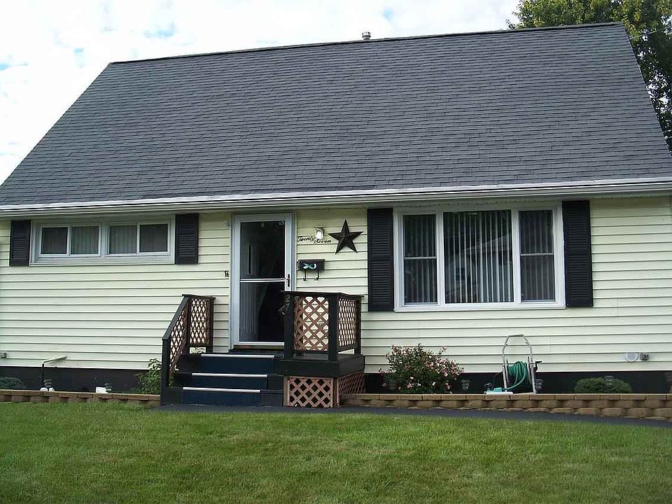 1st image of 27 McClelland Ave