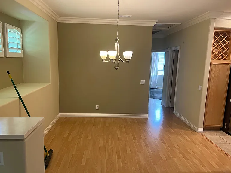 28525 Salerno Dr — Photo 3