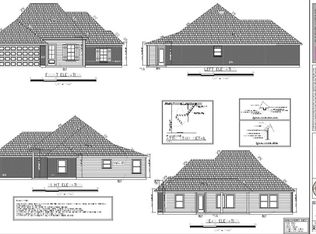 305 Meadow Ln, Natchitoches, LA 71457