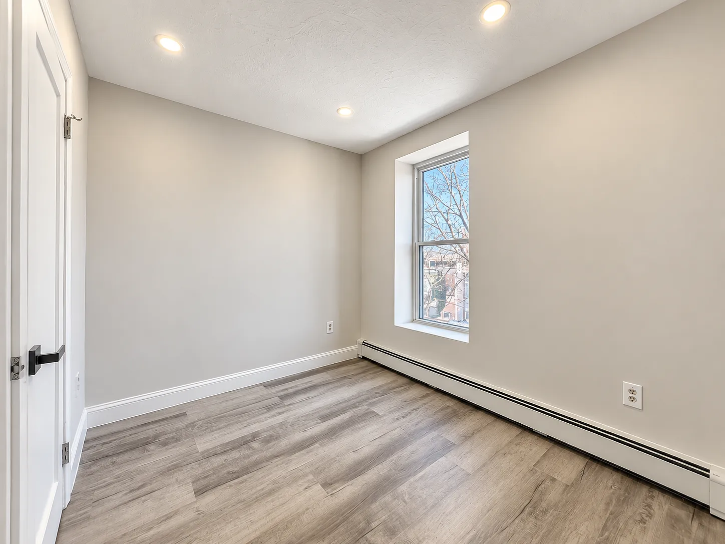 1 bed, $1,100 — Photo 3