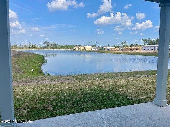 3rd image of 14655 MACADAMIA Lane