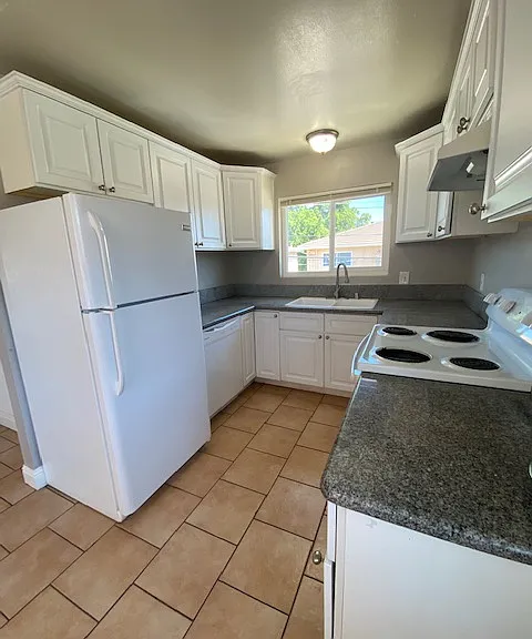 659 Kirkland Dr #7 — Photo 5