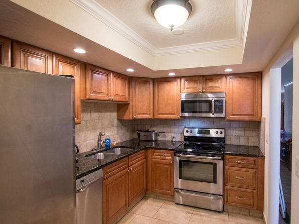 185 Palmetto Ave APT 36
