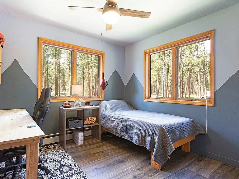 4020 Wakantanka Way — Photo 24