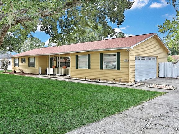 3rd image of 3395 Wren Ln