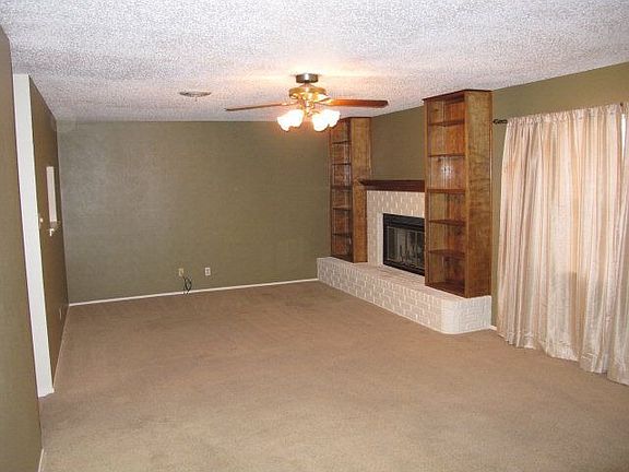 2nd image of 411 Eastwood Dr