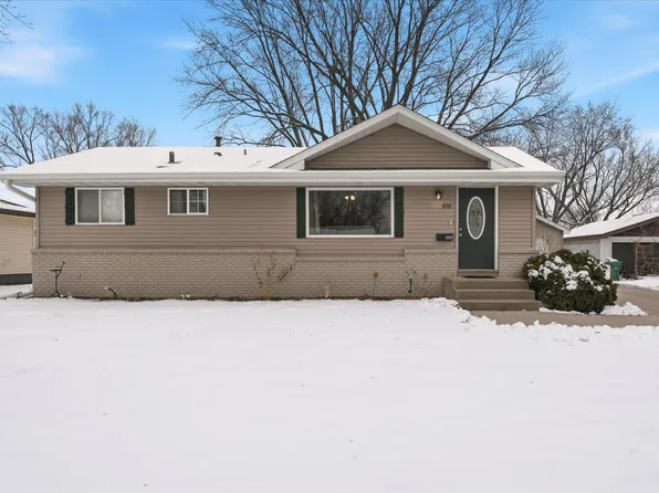 6712 Ewing Ave N, Brooklyn Center, MN 55429
